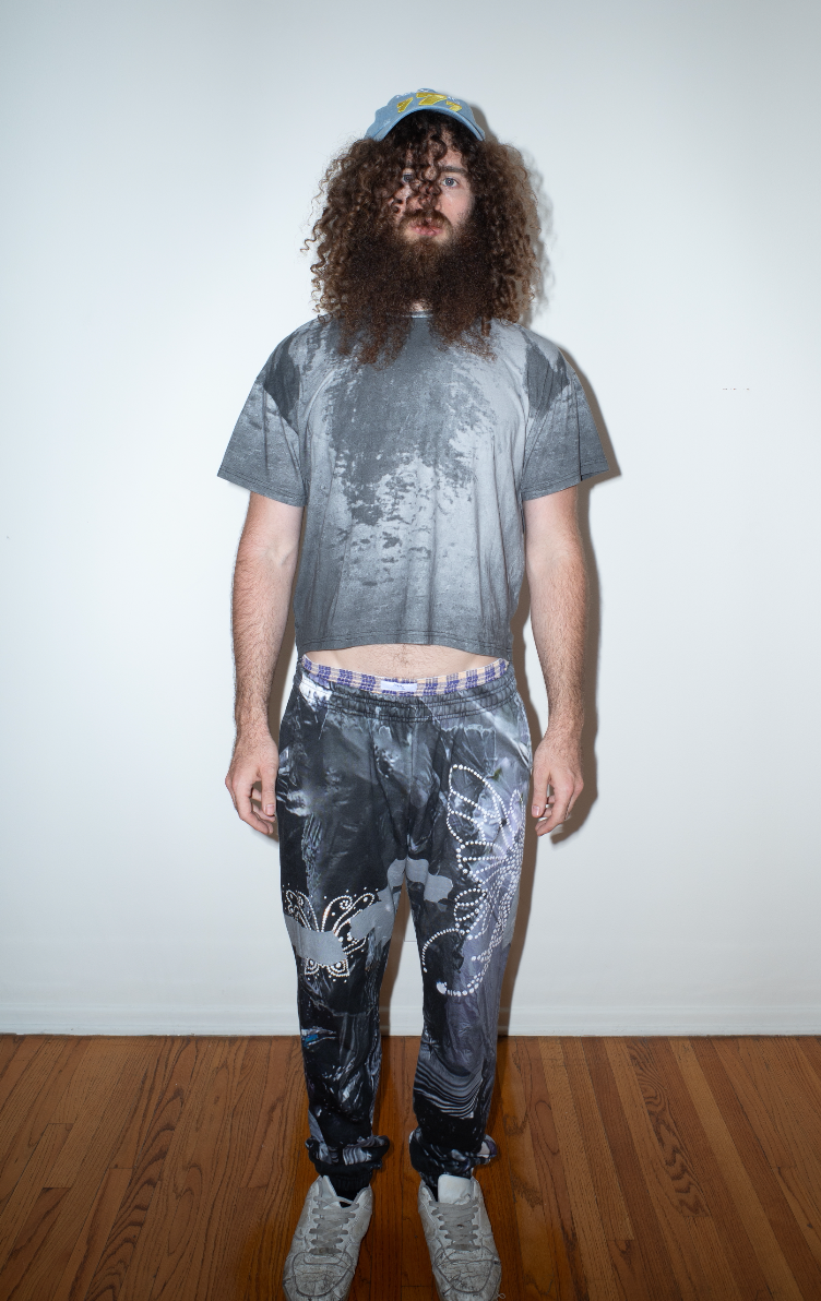 praying Tシャツ トップス Sweat Tee Black – Praying